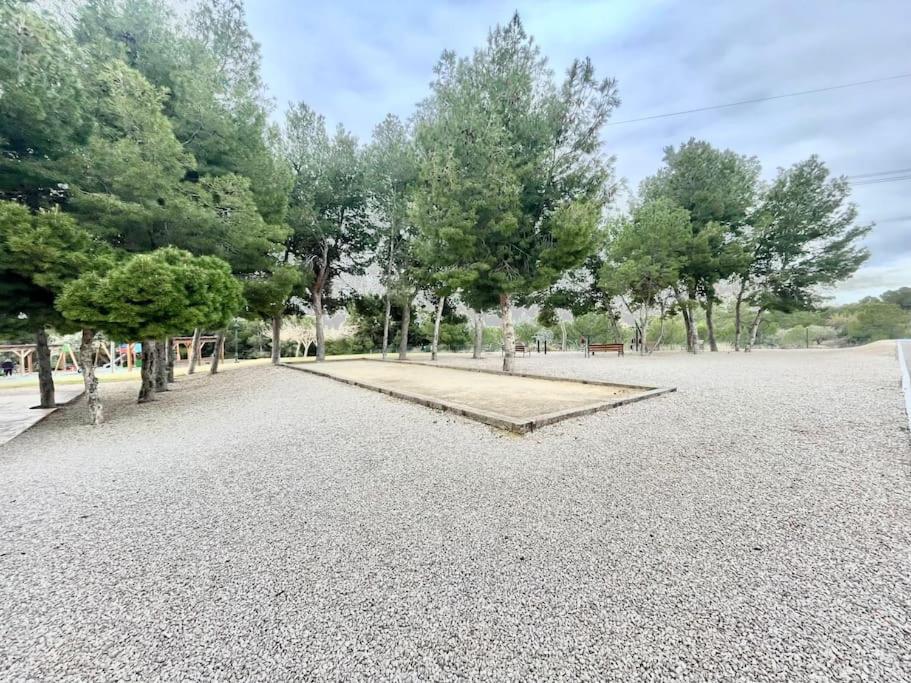 Pretty Bungalow With Private Terrace 波洛普 外观 照片